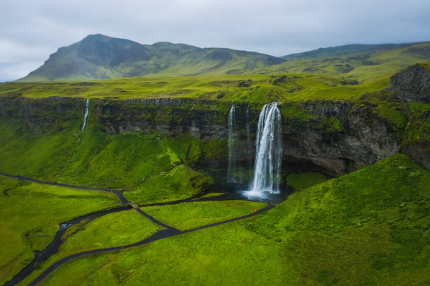 Aerial photo of most visited Seljalandsfoss waterfall, Iceland. - Foto, Imagem