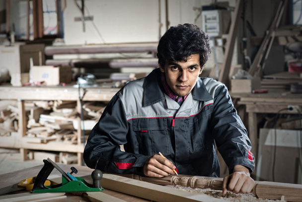 Young Carpenter at work - Fotoğraf, Görsel