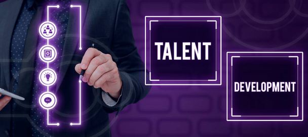 Εννοιολογική απεικόνιση Talent Development, Επιχειρηματική επισκόπηση Building Skills Abilities Improving Potential Leader - Φωτογραφία, εικόνα