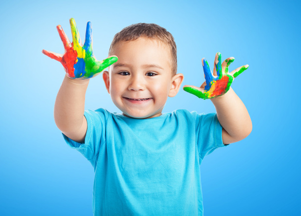 Schattige jongen met handen verf - Foto, afbeelding