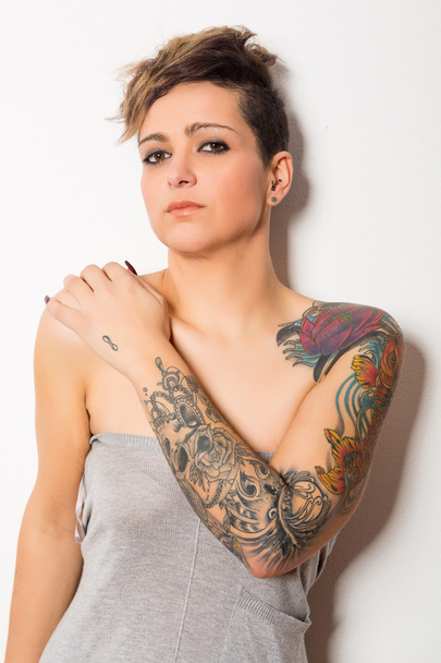 Beautiful Tattooed Woman - Foto, afbeelding