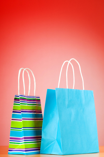 Concepto de compras con bolsas
 - Foto, imagen