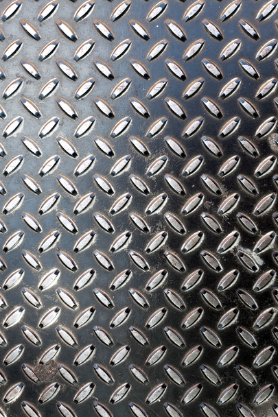Діамантова плита з темного металу
 - Фото, зображення