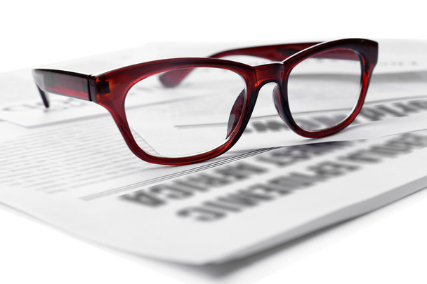 Glasses and newspapers - Zdjęcie, obraz