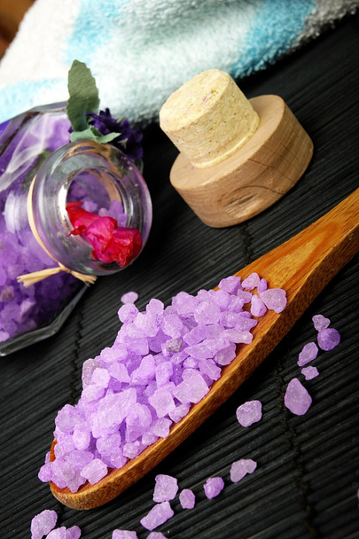 Kylpysuola laventelin kanssa
 - Valokuva, kuva