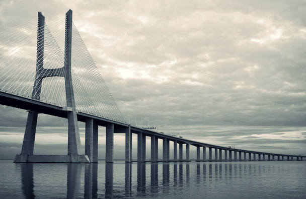 Pont à Lisbonne
 - Photo, image