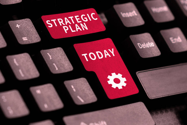 Légende textuelle présentant le Plan stratégique, Aperçu des activités Un processus de définition de la stratégie et de prise de décisions - Photo, image