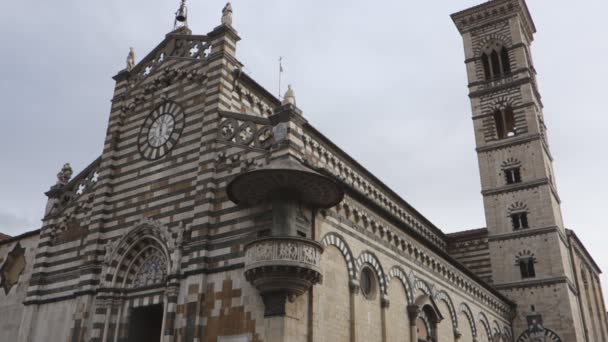 プラート、トスカーナ、イタリアの大聖堂 - 映像、動画