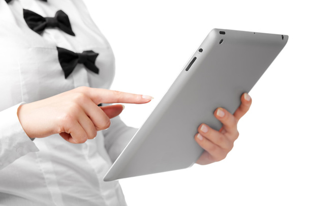 Tabletta számítógépet használó nő - Fotó, kép