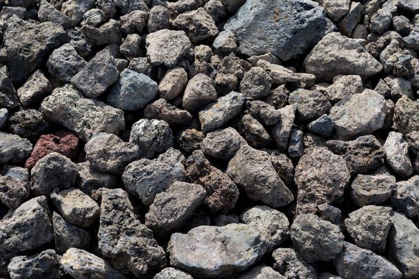 Katılaşmış küçük siyah taşlar - Fotoğraf, Görsel