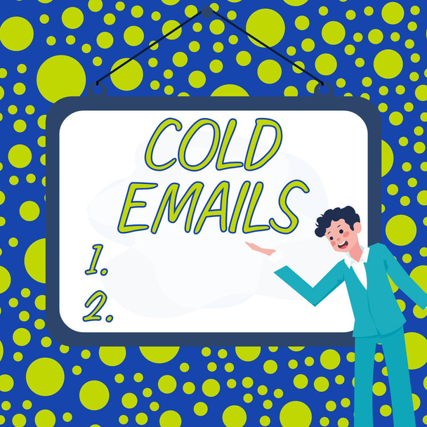Email fredde del testo di scrittura, email indesiderate della vetrina di affari inviate ad un ricevitore senza contatto preventivo - Foto, immagini
