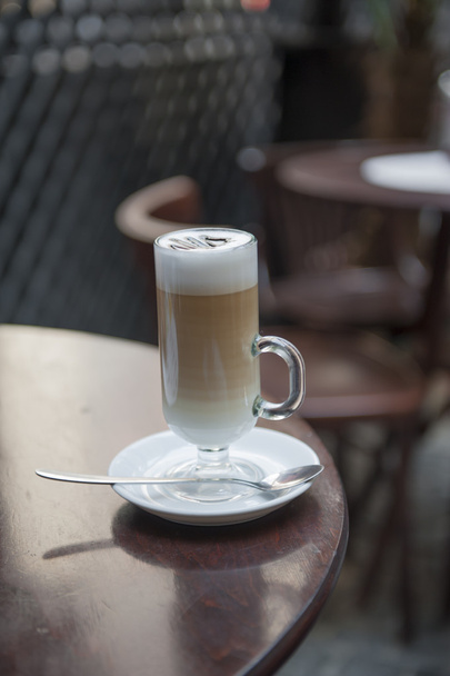 Kawa z mlekiem i karmel - Zdjęcie, obraz