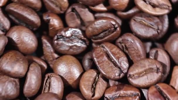 Koffie korrels in rotatie close-up - Video
