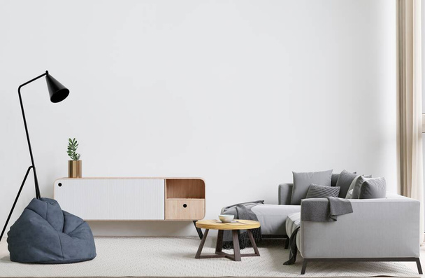 μεγάλο λευκό σαλόνι .interior σχεδιασμό, γκρι καναπέ, λάμπα, ξύλινο τραπέζι, χαλί τοίχο για mock up και αντίγραφο χώρο - Φωτογραφία, εικόνα