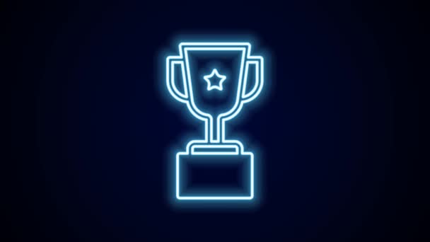 Glow néon ligne Award tasse icône isolée sur fond noir. Symbole du trophée gagnant. Trophée de championnat ou compétition. Signe d'accomplissement sportif. Animation graphique de mouvement vidéo 4K. - Séquence, vidéo
