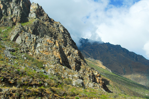 View of path between Cusco and Machu Picchu, Peru - Photo, image