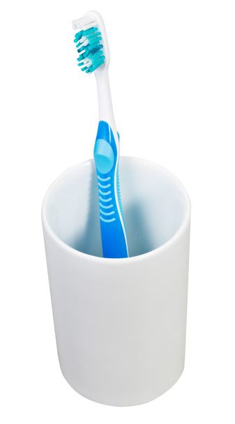 одна синяя зубная щетка из керамического стекла
 - Фото, изображение