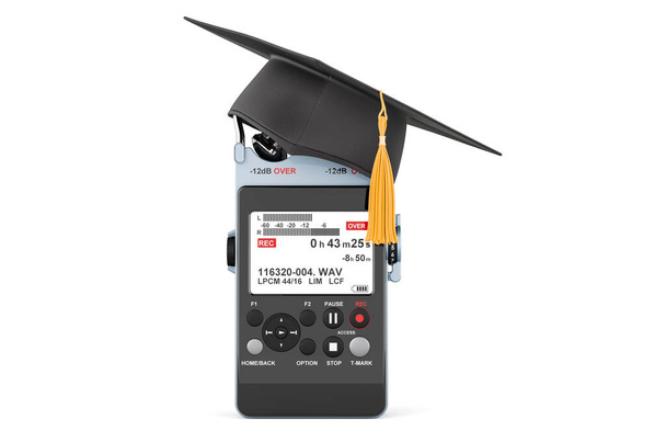 卒業キャップ付きデジタルボイスレコーダー。白い背景に隔離された3Dレンダリング - 写真・画像