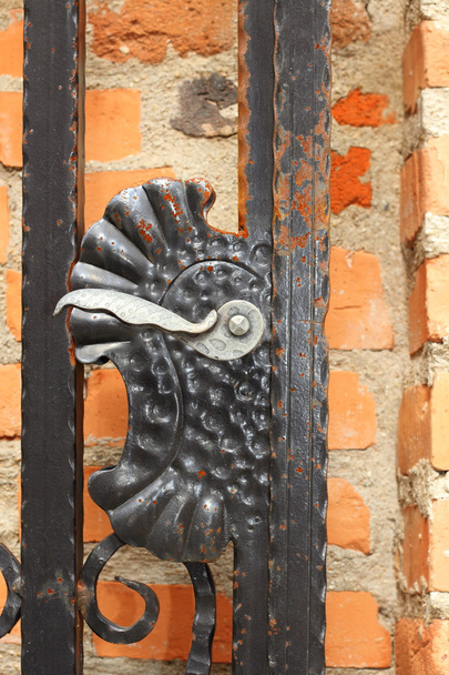 oude metalen deur vinger - Foto, afbeelding