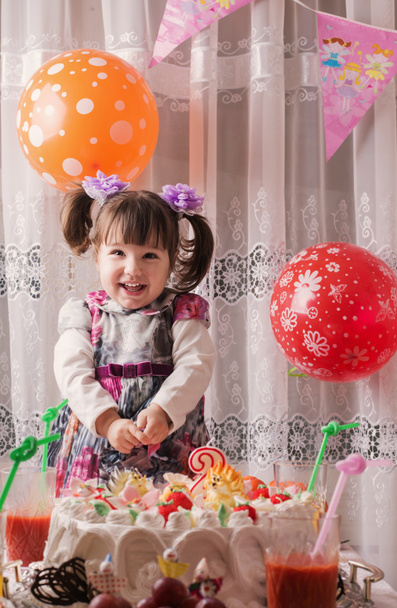 happy child girl on birthday party - Valokuva, kuva