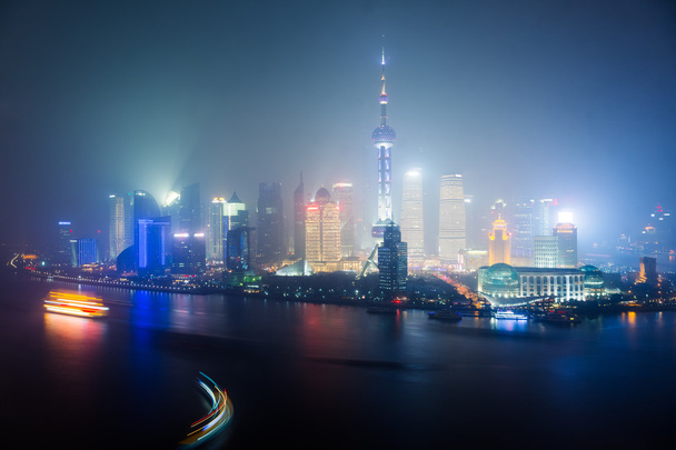 нічний погляд в Шанхаї, Китай - Фото, зображення