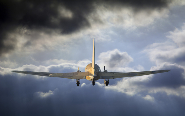 Летающий самолёт
 - Фото, изображение