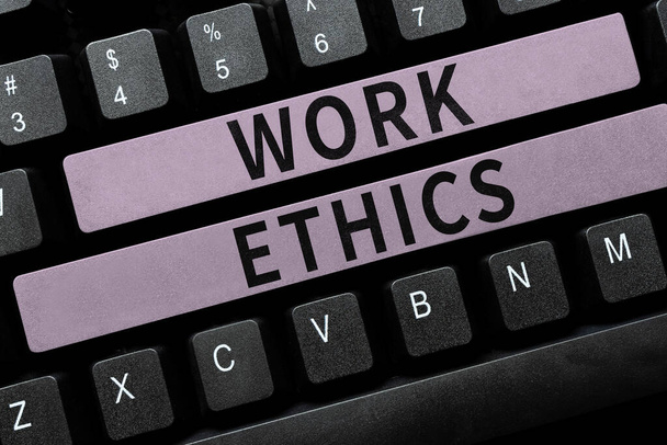 Texto a mano Ética de trabajo, escaparate empresarial Un conjunto de valores centrados en la importancia de hacer trabajo - Foto, Imagen