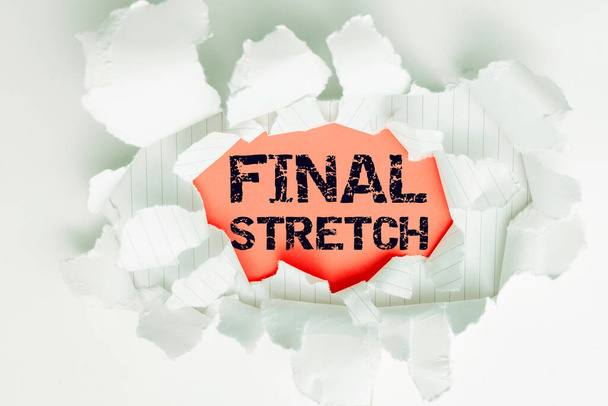Εννοιολογική λεζάντα Final Stretch, Business overview Last Leg Ολοκλήρωση Γύρου Ultimate Stage Finale Year ender - Φωτογραφία, εικόνα