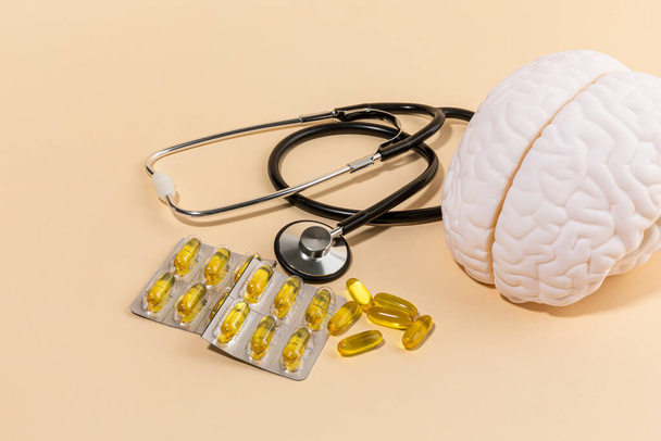 brain health and dementia series, brain miniature and omega 3, stethoscope - Foto, immagini