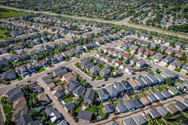 Willowgrove è un quartiere prevalentemente residenziale situato nella parte orientale di Saskatoon, Saskatchewan, Canada. Si compone di un mix di case unifamiliari principalmente e meno unità multiple - Foto, immagini
