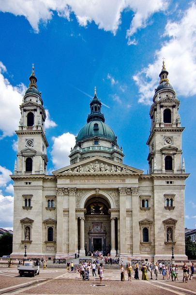 Basílica de San Esteban
 - Foto, Imagen