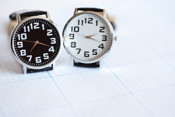 ζευγάρι ρολόγια χειρός - Φωτογραφία, εικόνα