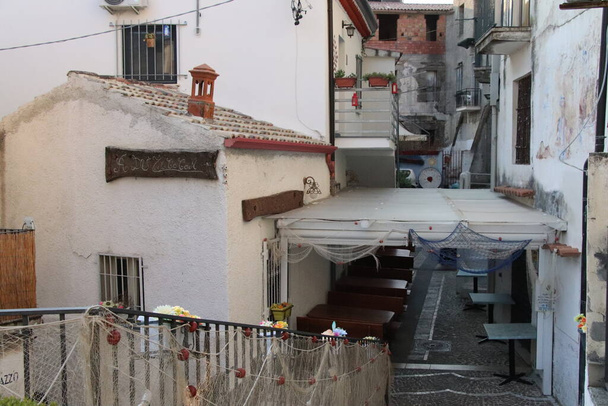 architetture in una caratteristica località balneare della Calabria nel sud Italia - Foto, immagini