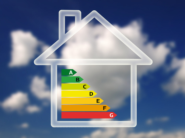 Energiatehokkuuskaavio talossa taivasta vasten
 - Valokuva, kuva