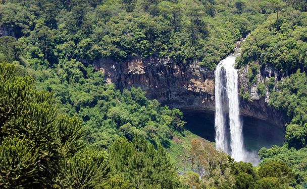 Waterfall in Canela - Rio Grande do sul - Brazil - Foto, Imagen