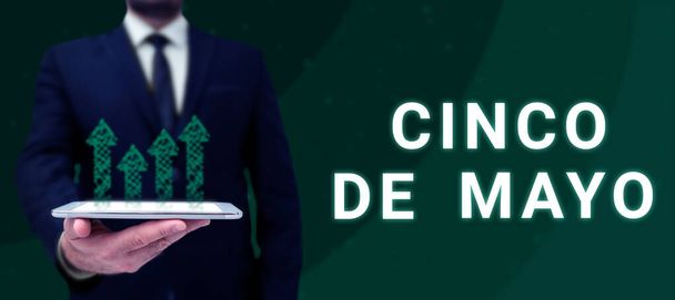 5 мая состоялась презентация рукописного знака Cinco De Mayo, бизнес-идеи мексиканско-американского праздника - Фото, изображение