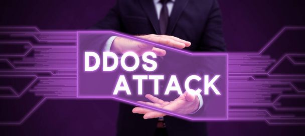 Написання тексту Ddos Attack, зловмисник інтернет-концепції прагне зробити мережевий ресурс недоступним. - Фото, зображення