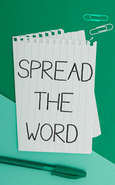 Tekst pokazujący inspirację Spread The Word, Conceptual photo share the information or news using social media - Zdjęcie, obraz
