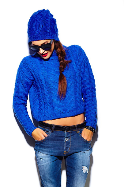 High fashion look.glamor stylish beautiful  young woman model with red lips  in blue sweater - Foto, Imagen