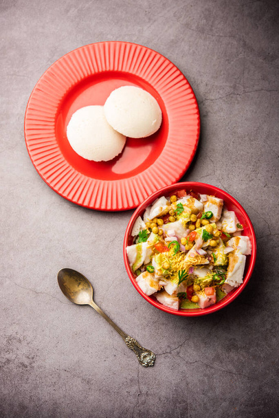 Idli Chaat is a tasty Indian recipe made using leftover idlis - Foto, Imagen