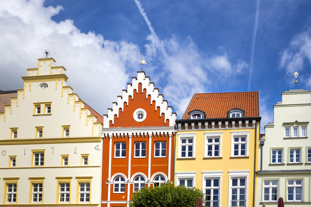 Historické fasády v městě Greifswald - Fotografie, Obrázek