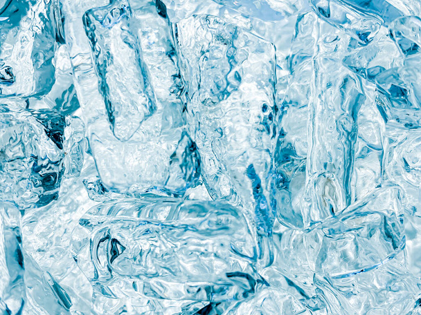 Ice cubes background, ice cube texture or background It makes me feel fresh and feel good, Made for beverage or refreshment business. - Foto, imagen