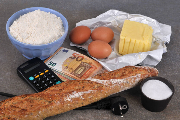 Käsitys leipomoiden kriisistä raaka-aineiden ja sähkön lisääntyessä - Valokuva, kuva