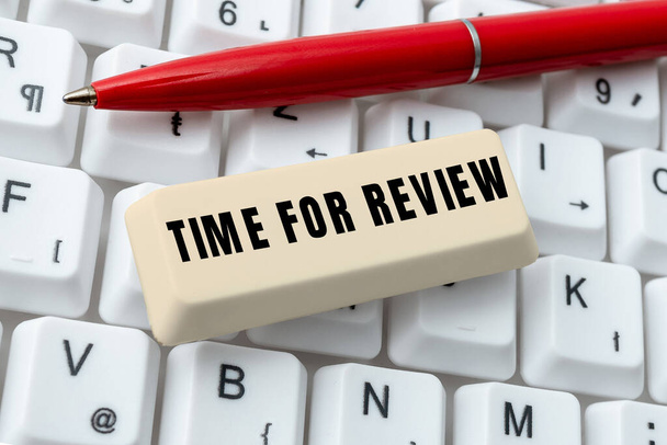 Bildunterschrift: Time For Review, Business approach Evaluation Feedback Moment Performance Rate Assess - Foto, Bild
