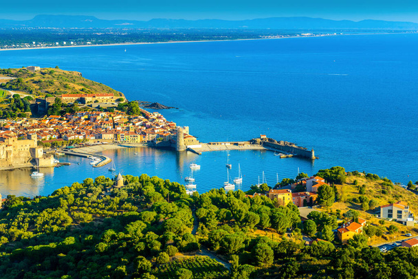 Landscape of Collioure city with harbor and sea at Occitanie in France - Valokuva, kuva