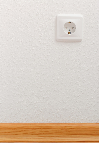 witte elektrische aansluiting - Foto, afbeelding
