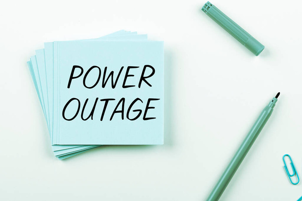 Ручний письмовий знак Power Outage, Бізнес ідея Здатність впливати на однолітків для досягнення цілей - Фото, зображення