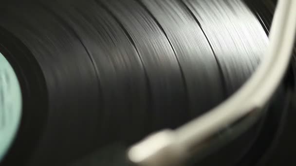 Vinyl retro na gramofon - Materiał filmowy, wideo