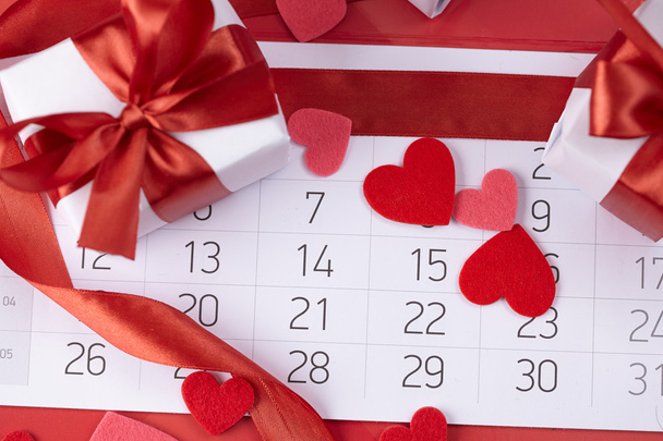 Paper hearts on calendar - Photo, Image