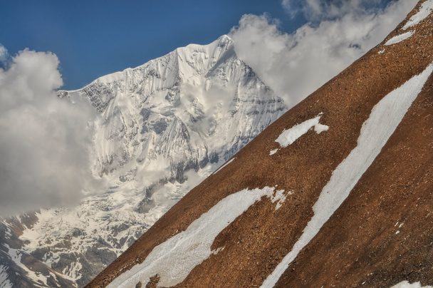 Склон в Гималаях
 - Фото, изображение